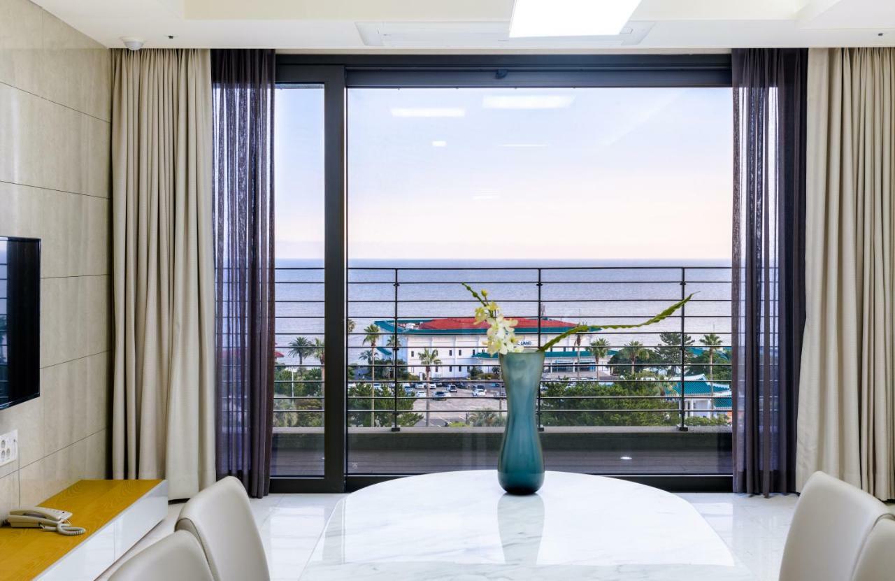 Seaside Arden Hotell Seogwipo Exteriör bild