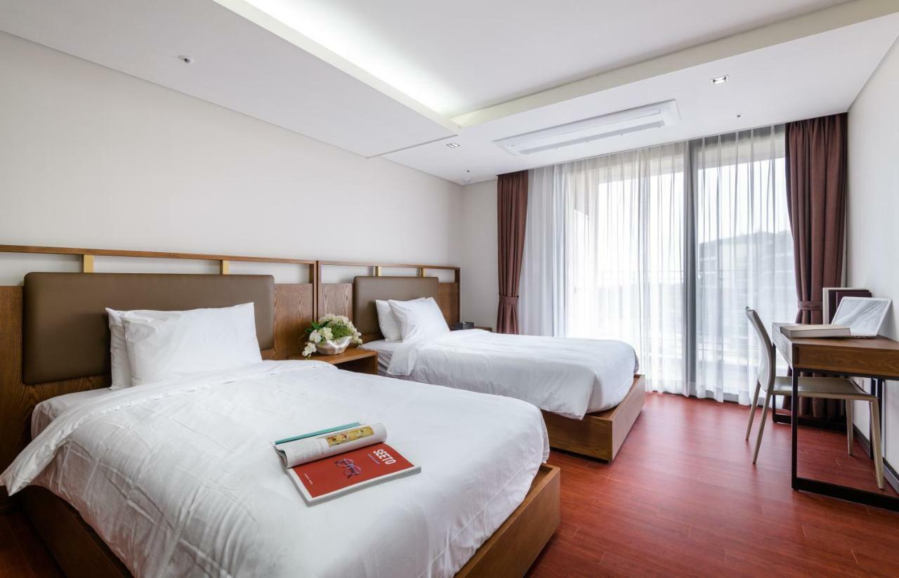 Seaside Arden Hotell Seogwipo Exteriör bild