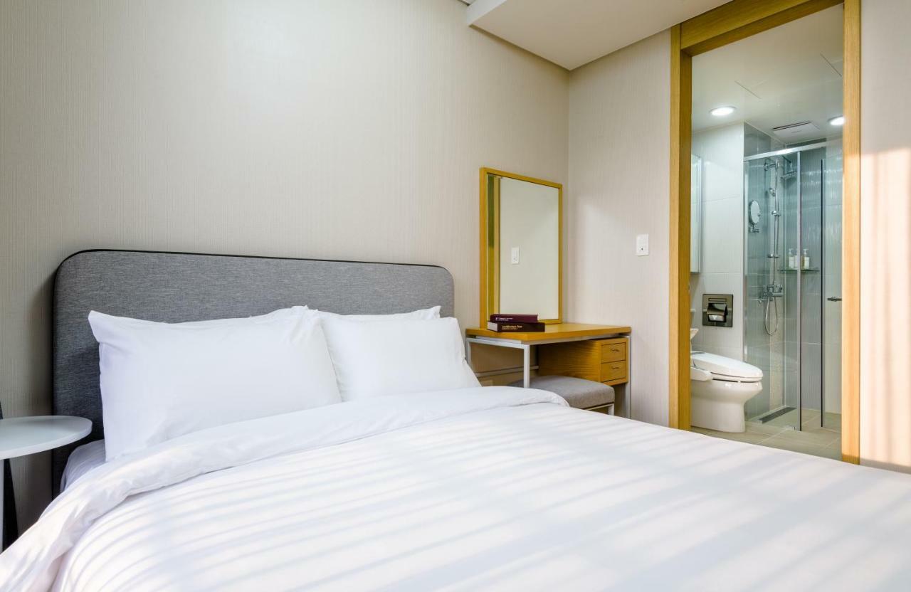 Seaside Arden Hotell Seogwipo Exteriör bild